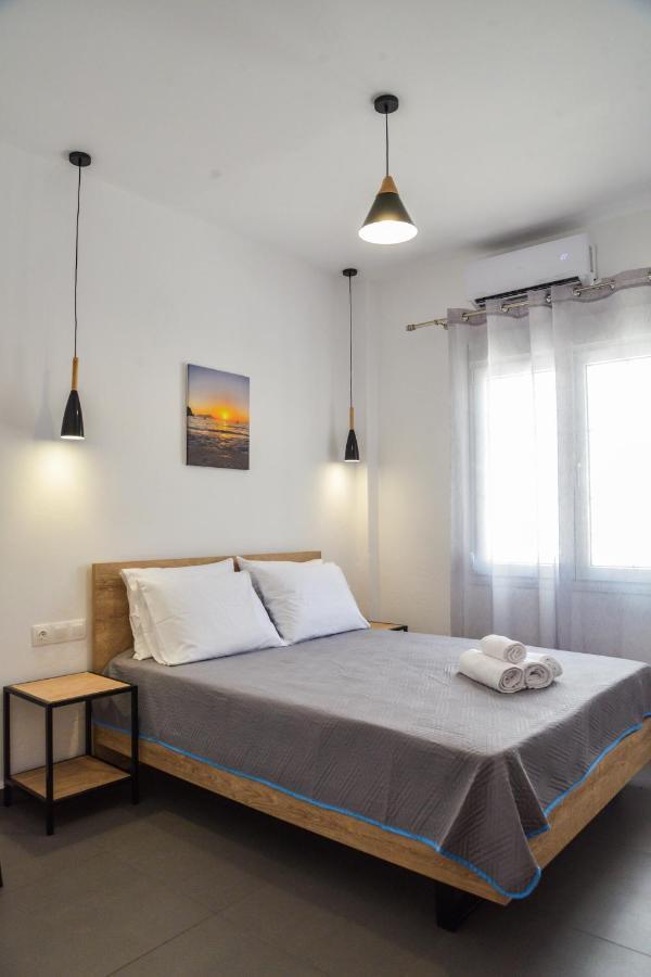 Tzoka'S Apartments Αδάμας Εξωτερικό φωτογραφία