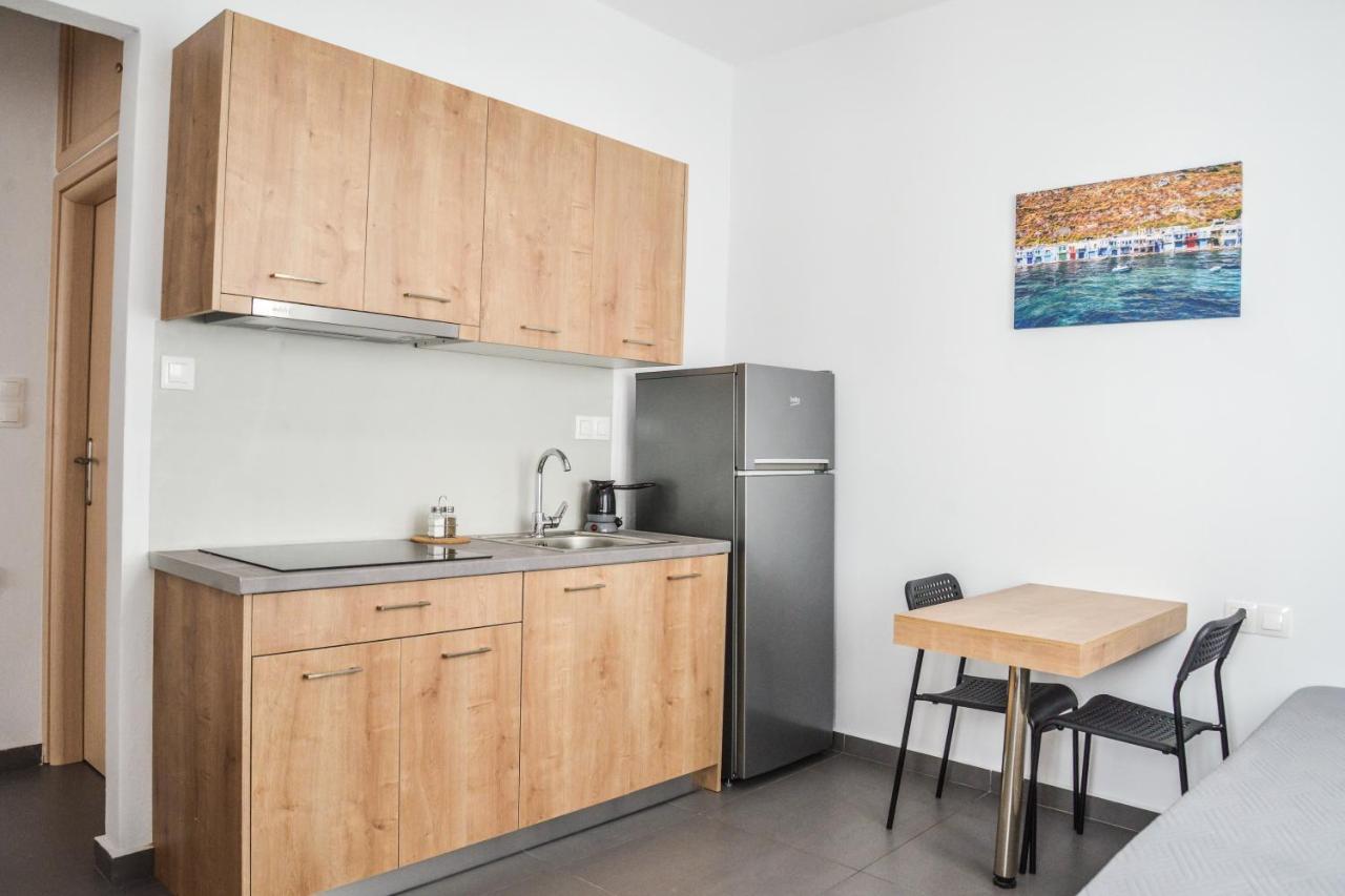 Tzoka'S Apartments Αδάμας Εξωτερικό φωτογραφία