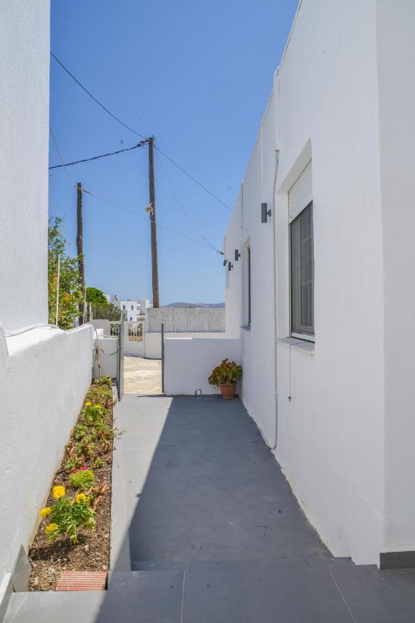 Tzoka'S Apartments Αδάμας Εξωτερικό φωτογραφία
